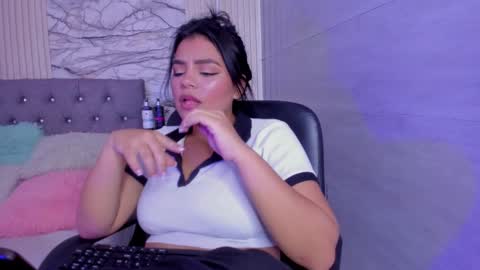 Chloe online show from January 11, 2025, 3:02 am