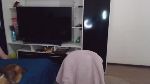 Snapshot of chloe_sunny chatting on February 13, 2025, 9:49 pm Chloe online show from February 13, 2025, 9:49 pm