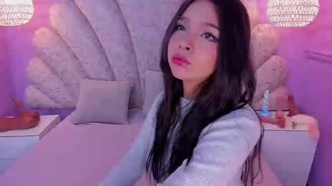   online show from March 5, 2025, 9:15 pm