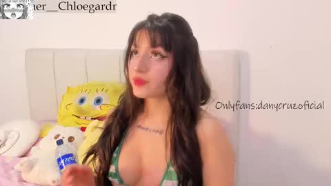 Chloe online show from October 9, 2025, 9:46 pm