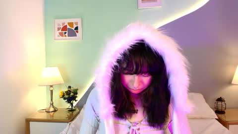 chloeesky online show from October 9, 2025, 2:26 pm