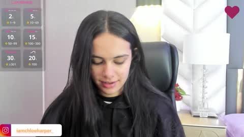  Chloe Harper  online show from March 12, 2026, 11:38 am