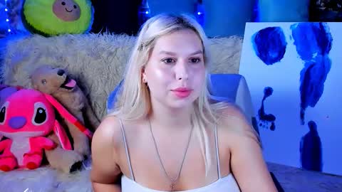 ChloeRicci online show from September 13, 2025, 6:08 pm