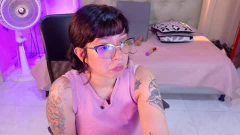 Snapshot of chloerossee chatting on May 9, 2026, 1:44 am Chloe rosse online show from May 9, 2026, 1:44 am