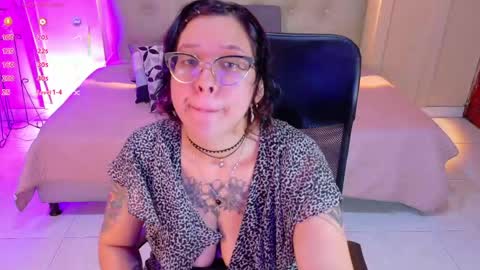 Snapshot of chloerossee chatting on May 26, 2026, 1:12 am Chloe rosse online show from May 26, 2026, 1:12 am