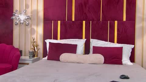 Snapshot of chloesins_ chatting on February 26, 2025, 9:32 am Chloe online show from February 26, 2025, 9:32 am