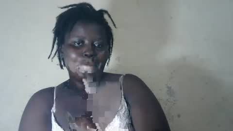 Paula online show from October 25, 2025, 9:39 am