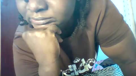 chocobabe002 online show from June 7, 2026, 2:59 am
