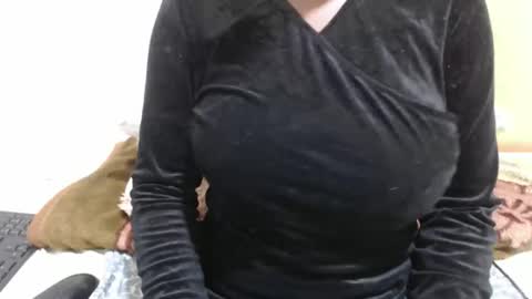 Snapshot of chocodre chatting on November 4, 2025, 10:14 am Choco online show from November 4, 2025, 10:14 am