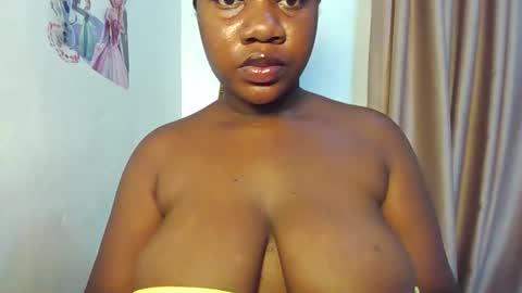 chocolateassgirl61 online show from January 15, 2026, 9:18 pm