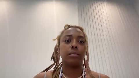 ChocolateCakeQueen online show from December 1, 2024, 11:58 pm