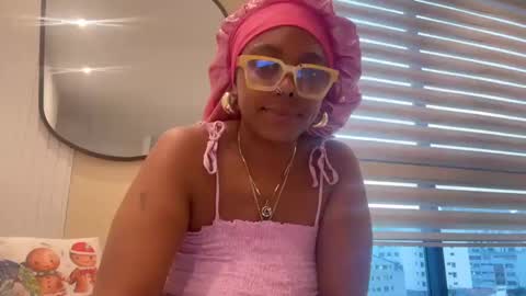 ChocolateCakeQueen online show from December 12, 2024, 11:18 am