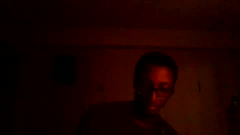 Chocolatinhermoso online show from November 18, 2025, 3:12 am
