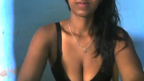 choe03 online show from November 25, 2025, 4:23 am