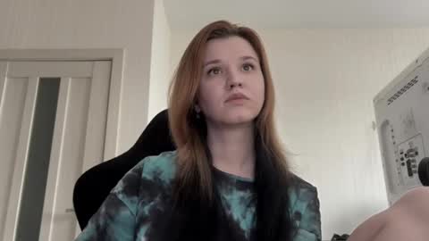 Lissa online show from April 14, 2026, 1:39 pm