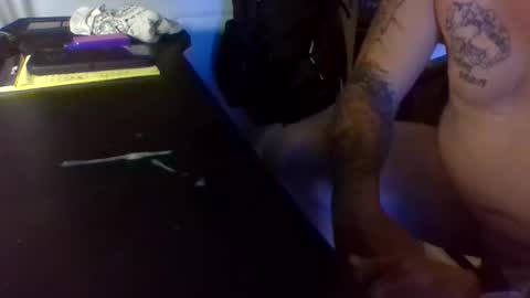 Snapshot of chompers176983 chatting on October 2, 2025, 5:09 pm chompers online show from October 2, 2025, 5:09 pm