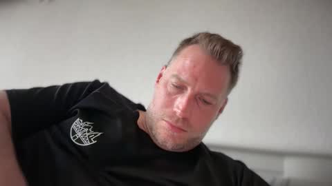 Christian online show from April 18, 2026, 4:33 pm