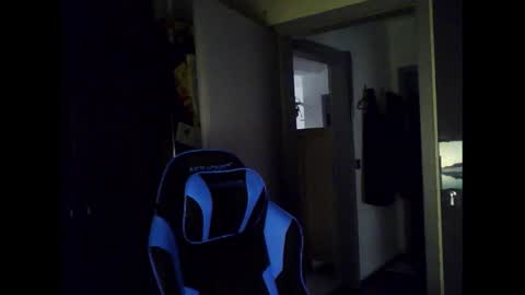 Chris online show from April 26, 2026, 4:32 am