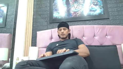 chris_dick2 online show from January 16, 2026, 4:27 am