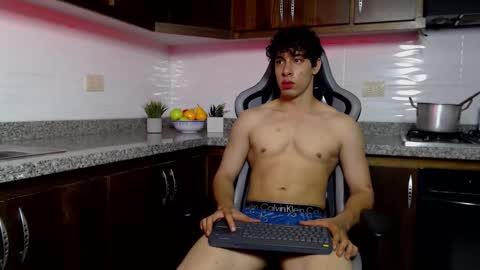 Chris Evans online show from March 3, 2026, 1:34 am