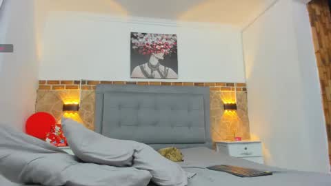 Snapshot of chris_kizz chatting on December 24, 2024, 7:28 am chris_kizz online show from December 24, 2024, 7:28 am