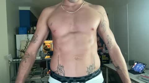 Content creator  artist online show from December 6, 2024, 5:31 am