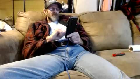 Snapshot of chrisintn chatting on November 24, 2025, 7:02 pm chrisintn online show from November 24, 2025, 7:02 pm