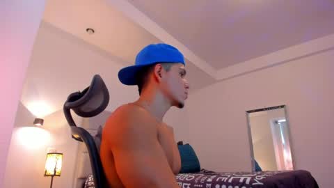 chrismorgan24 online show from May 28, 2026, 4:37 pm