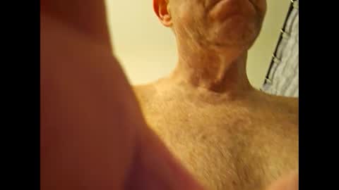 Snapshot of chrispycum chatting on January 15, 2025, 3:33 am Chris online show from January 15, 2025, 3:33 am