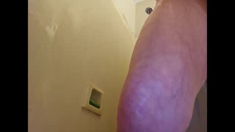 Snapshot of chrispycum chatting on February 19, 2025, 3:06 am Chris online show from February 19, 2025, 3:06 am