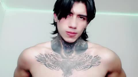 CHRIS  INDEPENT MODEL online show from March 10, 2025, 2:16 pm