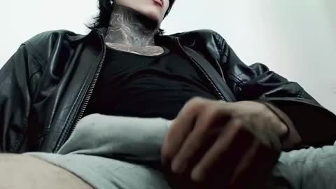 CHRIS  INDEPENT MODEL online show from March 10, 2025, 5:18 pm