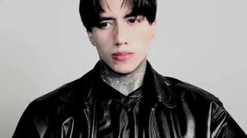 CHRIS  INDEPENT MODEL online show from October 28, 2025, 1:09 am