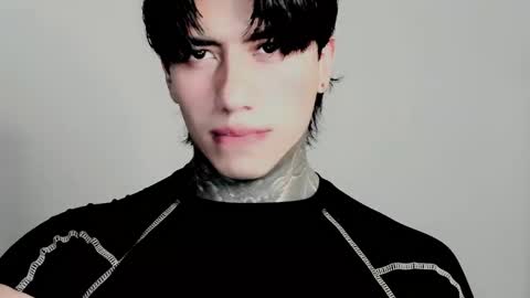 CHRIS  INDEPENT MODEL online show from November 26, 2025, 12:22 am