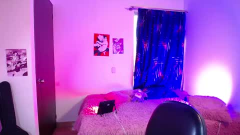 Christian Wang online show from March 6, 2026, 12:01 pm