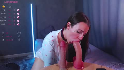 Chrissy online show from September 22, 2025, 7:54 am