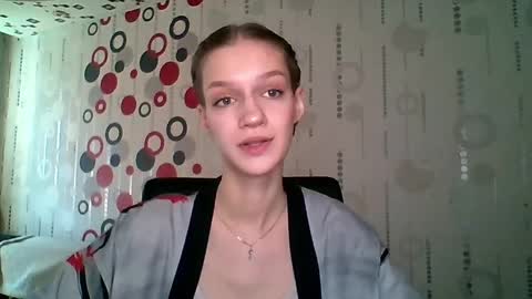 chrissy_joyful online show from April 8, 2026, 4:01 am