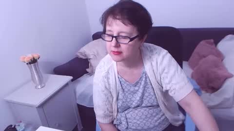 Christa online show from February 9, 2025, 5:19 am