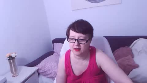 Christa online show from September 21, 2025, 9:27 pm