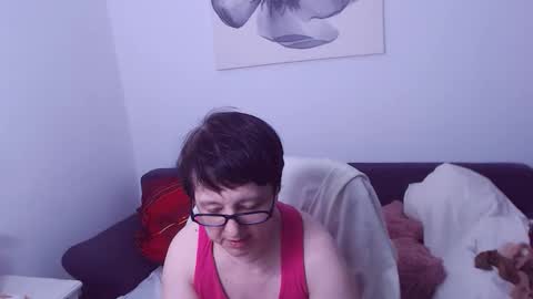 Snapshot of christarose chatting on June 8, 2026, 1:28 am Christa online show from June 8, 2026, 1:28 am