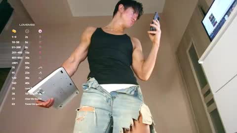 UPVOTE ME ------  ILL DO SOMETHING FOR FREE online show from December 15, 2025, 3:38 pm