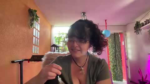 christianvalles online show from March 11, 2025, 9:48 pm