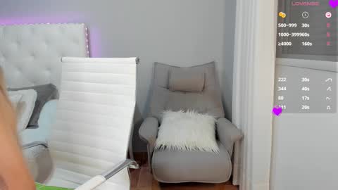 Christie online show from September 26, 2025, 6:12 pm