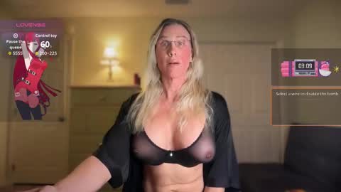 Chris Tina Bruce online show from February 8, 2026, 11:57 am