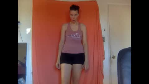 Christina Saunters online show from October 1, 2025, 11:55 pm