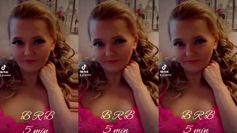 Snapshot of christirose chatting on February 5, 2025, 4:14 pm Christi online show from February 5, 2025, 4:14 pm