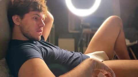 Christopher online show from November 7, 2025, 5:57 pm