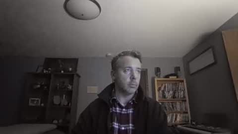 chrisw8121 online show from February 1, 2026, 11:47 pm