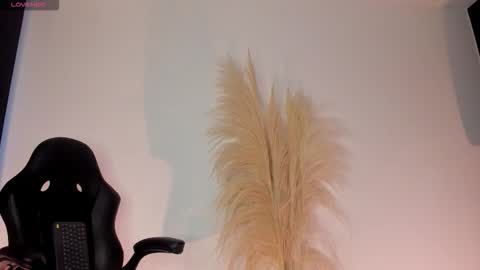 chrizmacgregor online show from October 14, 2025, 9:59 pm