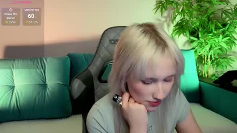 EvaBlonde TayaBrunette EliieBlack hair online show from February 24, 2026, 2:37 pm